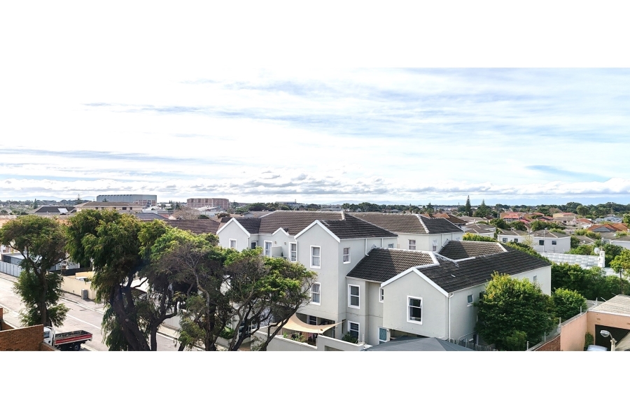 1 Bedroom Property for Sale in Heathfield Western Cape